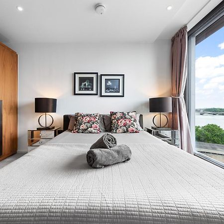 River Panorama Central London 2 Bedroom New Development 외부 사진