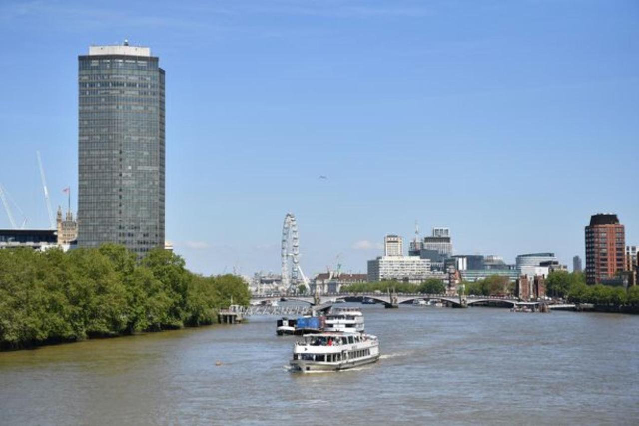 River Panorama Central London 2 Bedroom New Development 외부 사진