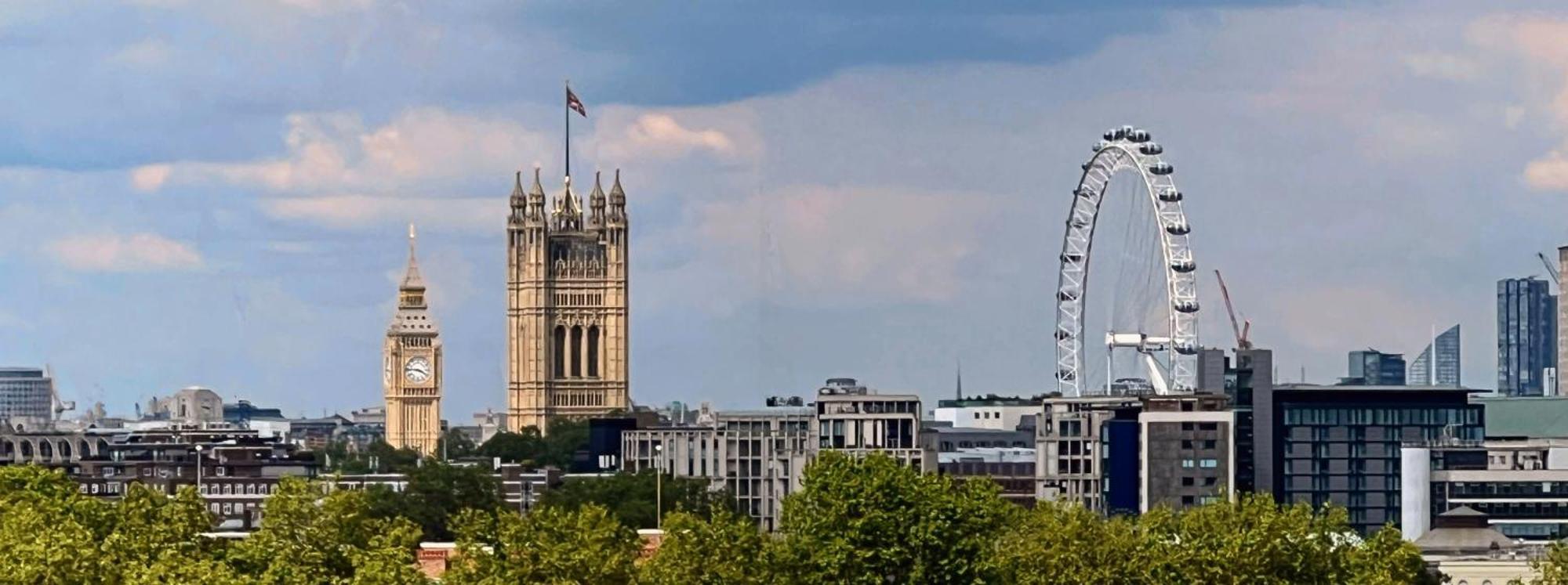 River Panorama Central London 2 Bedroom New Development 외부 사진