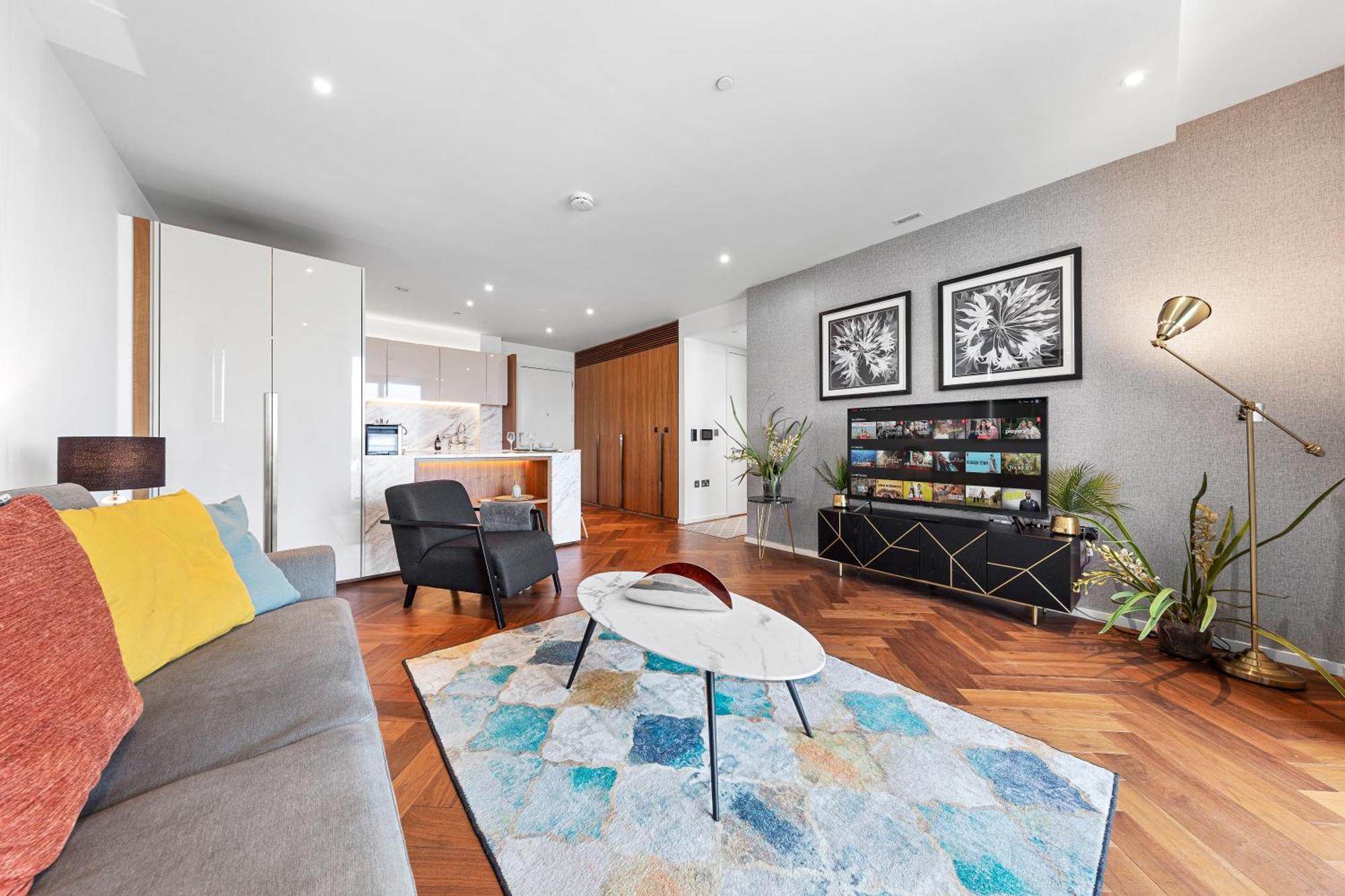 River Panorama Central London 2 Bedroom New Development 외부 사진