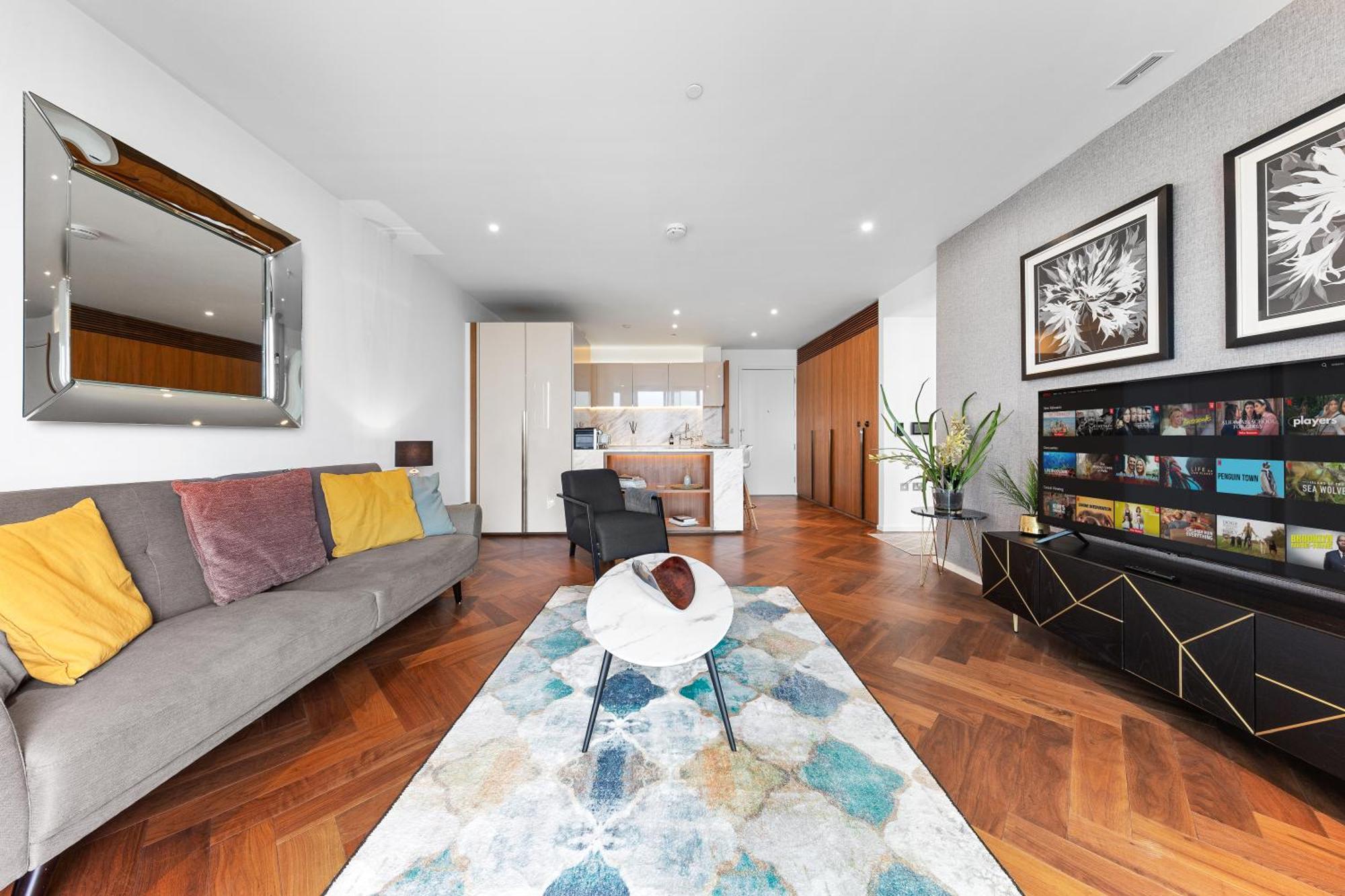 River Panorama Central London 2 Bedroom New Development 외부 사진